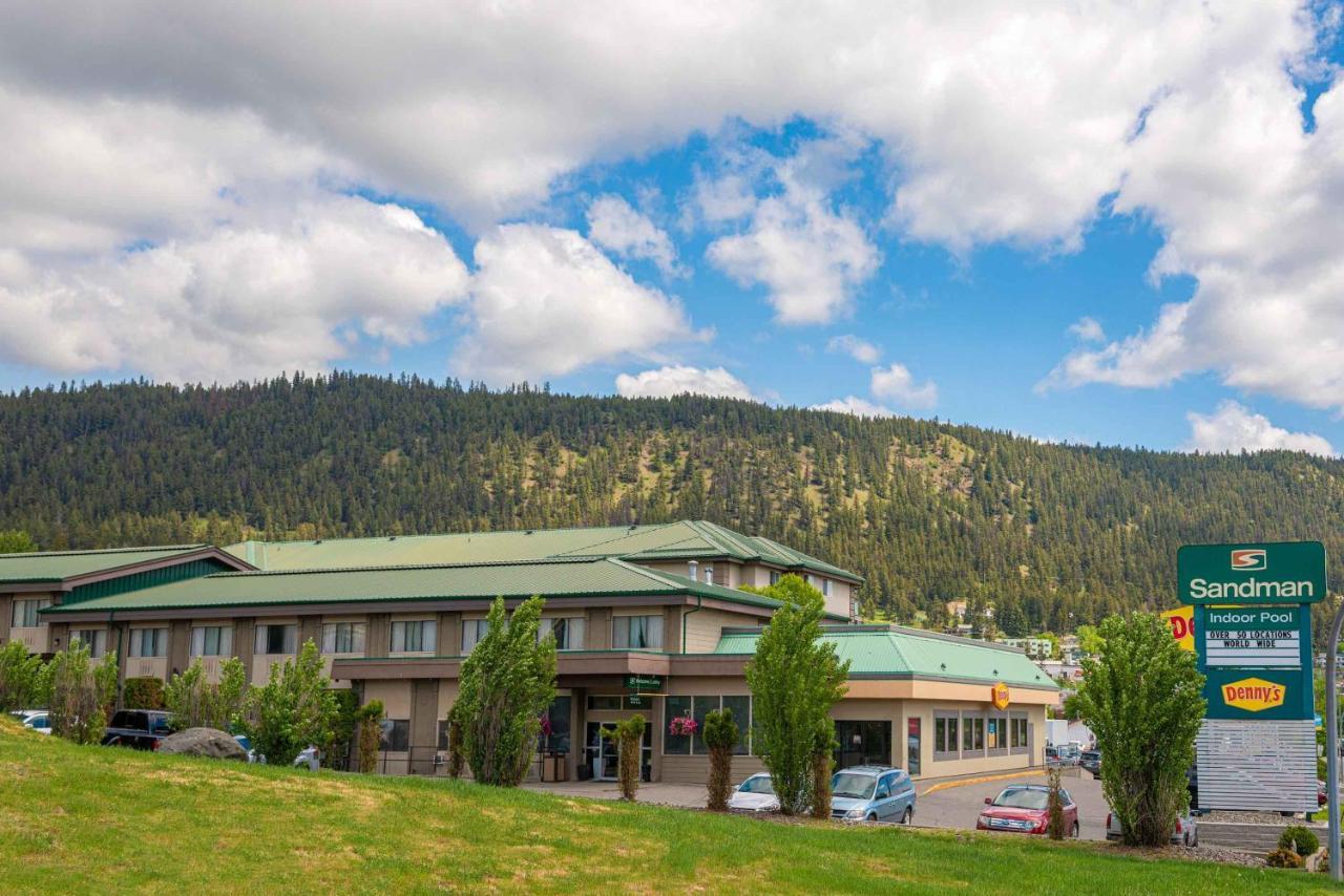 Sandman Hotel & Suites Williams Lake Esterno foto