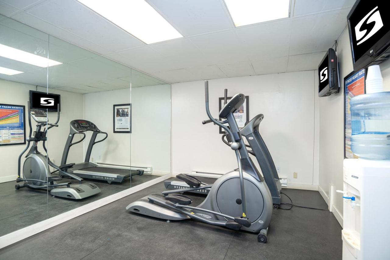 Sandman Hotel & Suites Williams Lake Esterno foto