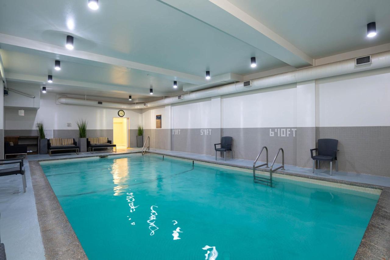 Sandman Hotel & Suites Williams Lake Esterno foto