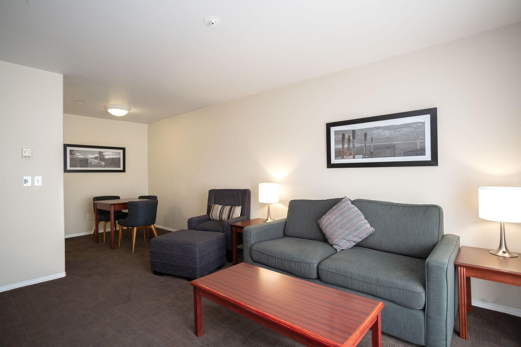 Sandman Hotel & Suites Williams Lake Esterno foto